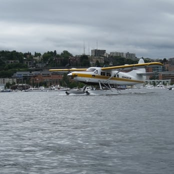 Agua Verde Cafe - seaplanes in Lake Union - Mexican Near Me - Seattle, Washington Agua Verde Cafe - seaplanes in Lake Union - Mexican Near Me - Seattle, Washington