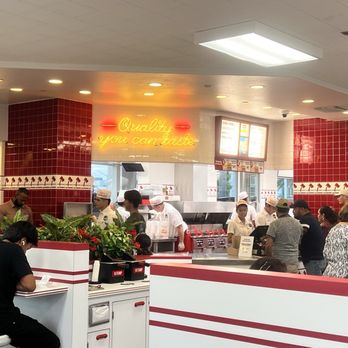 In-N-Out Burger - In-N-Out Burger Eastlake Pkwy location in Chula Vista, CA - Fast Food Near Me - Chula Vista, California In-N-Out Burger - In-N-Out Burger Eastlake Pkwy location in Chula Vista, CA - Fast Food Near Me - Chula Vista, California