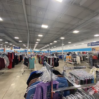 Gabe's - Interior - Women's Clothing Near Me - Whitehall, Pennsylvania