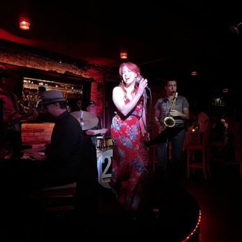 The Reservoir Lounge - Stacey Kaniuk and band playing at the Reservoir Lounge 8 Sept 2022 - Jazz & Blues Near Me - Toronto, Ontario The Reservoir Lounge - Stacey Kaniuk and band playing at the Reservoir Lounge 8 Sept 2022 - Jazz & Blues Near Me - Toronto, Ontario