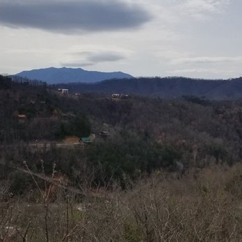 Smoky Mountain Zipline - Ziplining Near Me - Pigeon Forge, Tennessee