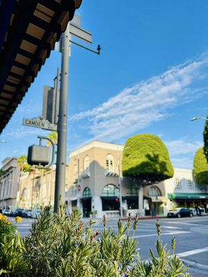 Bacari Beverly Hills by null