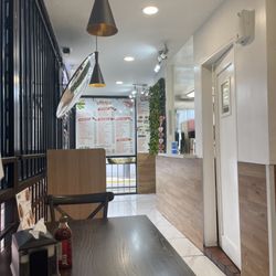 Sushinola Roll - Lobby