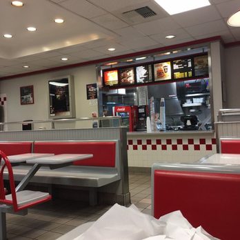 Original Tommy's - Burgers Near Me - Lake Forest, California