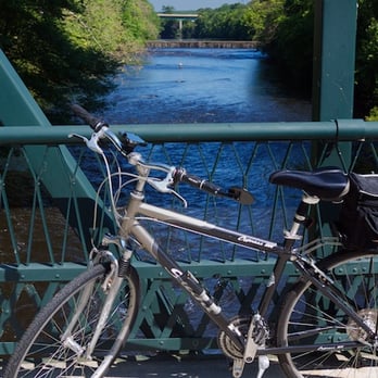 Blackstone River Bikeway - Looking North on the Blackstone River. - Parks Near Me