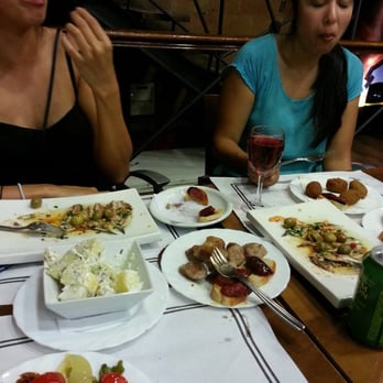 Pirineus 1935 - Tapas! - Sandwiches Near Me - Barcelona, B