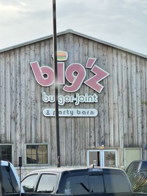 BIG’Z BURGER JOINT - Updated February 2026 - 61 Photos & 54 Reviews - 5539 Utsa Blvd, San
