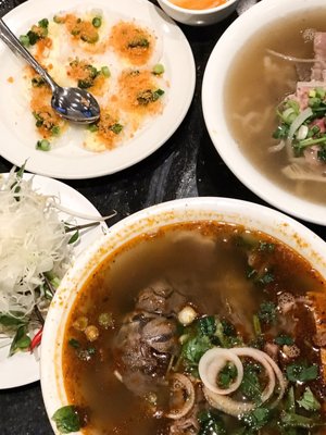 Pho Linh by null