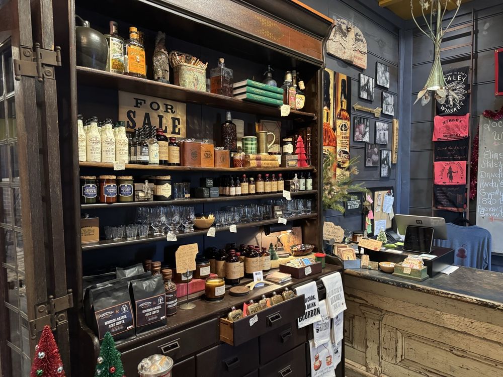 Indian Creek Distillery Logo