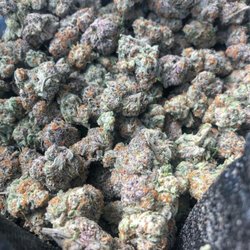 Josezell's Faith - Top quality indoor best for insomnia ,smells good fruity taste and gets you high asf .
