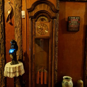 Mount Shasta Ranch - Bed & Breakfast Near Me - Mount Shasta, California