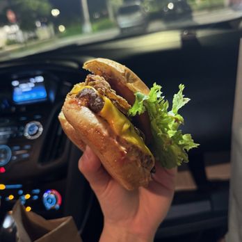 BurgerFi - Hot Dogs Near Me - Miramar, Florida