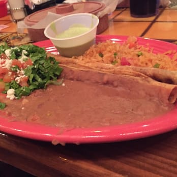 El Ranchito - Chicken taquitos - Mexican Near Me - Dallas, Texas El Ranchito - Chicken taquitos - Mexican Near Me - Dallas, Texas
