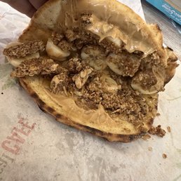 PEANUT BUTTER BANANA CRUNCH FLATBREAD PEANUT BUTTER BANANA CRUNCH FLATBREAD