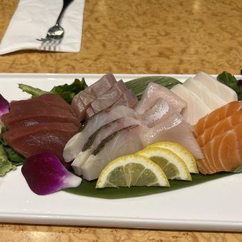 Pepper 1 - Large Sashimi plate - Asian Fusion Near Me - Albuquerque, New Mexico