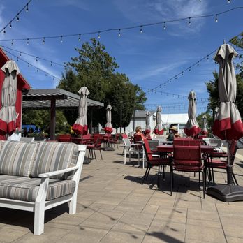 Aubrey Vineyards - The patio area - Wine Tasting Room Near Me - Overland Park, Kansas Aubrey Vineyards - The patio area - Wine Tasting Room Near Me - Overland Park, Kansas