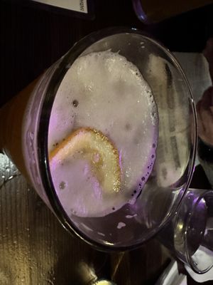 Double Dyme Tavern by null