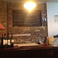 Vinarius Wine Shop and Bar