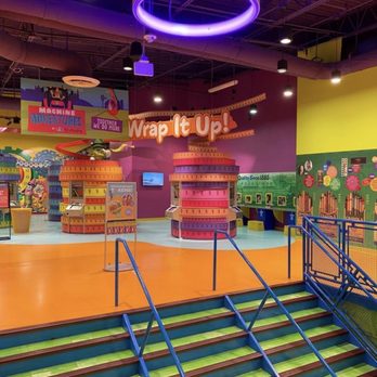 Crayola Experience - Clean and organized - Amusement Parks Near Me - Orlando, Florida