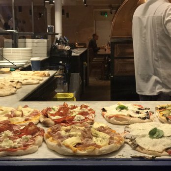 Panzo - Pizza Near Me - London, XGL