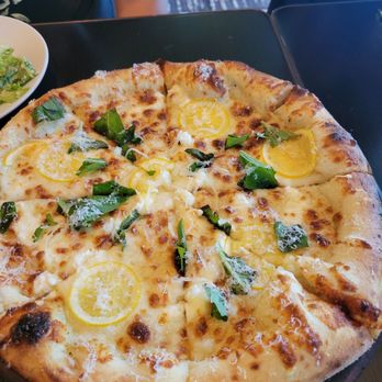 Luna By Giada - Lemon pizza. Get this! - Italian Near Me - Scottsdale, Arizona Luna By Giada - Lemon pizza. Get this! - Italian Near Me - Scottsdale, Arizona