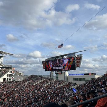 Paycor Stadium - Stadiums & Arenas Near Me - Cincinnati, Ohio