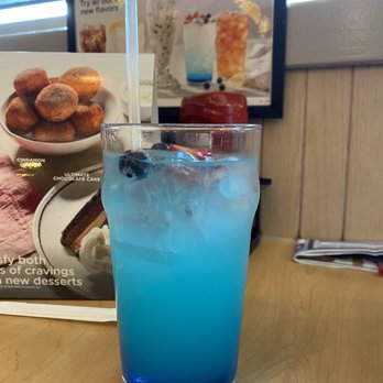 IHOP - Blue Raspberry Lemonade Splasher - American Near Me - Richmond, California