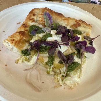 Dough House Pizza - Pesto Chicken White Pizza - Pizza Near Me - Wilmington, North Carolina
