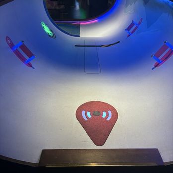 Puttshack - Nashville - Mini Golf Near Me - Nashville, Tennessee