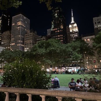 Bryant Park - Parks Near Me - New York, New York
