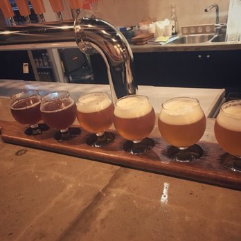Spektral Beer Lounge - Brewpubs Near Me - Makati, NCR