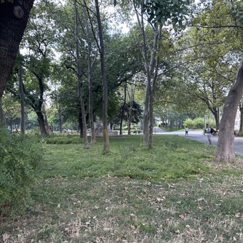 Resselpark - Parks Near Me - Vienna, 9