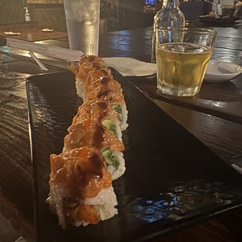 Zu Izakaya - BANZAI ROLL - Asian Fusion Near Me - Tempe, Arizona