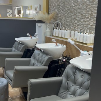 The Salon G - Our shampoo area - Hair Salons Near Me - Fayetteville, Georgia The Salon G - Our shampoo area - Hair Salons Near Me - Fayetteville, Georgia