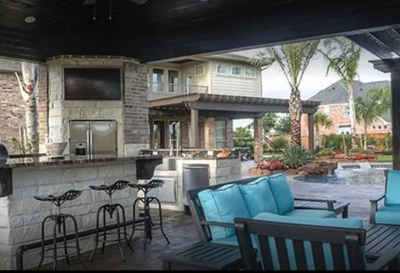 Outdoor Remodeling and Hardscapes - Gee-AR-Gee Construction can help you create a unique outdoor living space. When the temperature heats up, there’s nothing like having a deck or patio to kick back on and enjoy the warm weather. A functional deck design and patio layout is dependent on meeting your specific needs, so it's a space that needs to be created carefully. Outdoor Remodeling and Hardscapes - Gee-AR-Gee Construction can help you create a unique outdoor living space. When the temperature heats up, there’s nothing like having a deck or patio to kick back on and enjoy the warm weather. A functional deck design and patio layout is dependent on meeting your specific needs, so it's a space that needs to be created carefully.