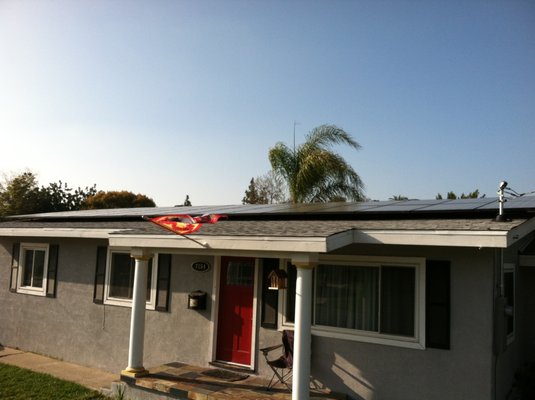 Shaun Woods Electric and Solar Logo