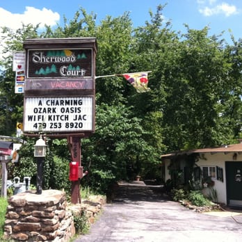 Sherwood Court - Entrance of Sherwood Court - Vacation Rentals Near Me - Eureka Springs, Arkansas Sherwood Court - Entrance of Sherwood Court - Vacation Rentals Near Me - Eureka Springs, Arkansas