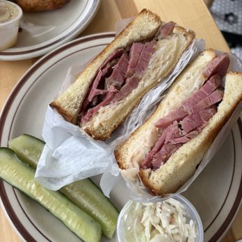 Schneider Deli - Bagels Near Me - Chicago, Illinois