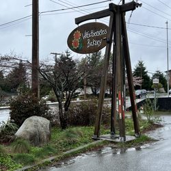 Wheatberries Bakery - Outside