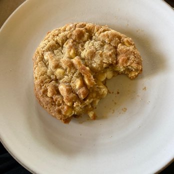 Brewed - White chocolate macadamia cookie - Coffee & Tea Near Me - Napa, California Brewed - White chocolate macadamia cookie - Coffee & Tea Near Me - Napa, California