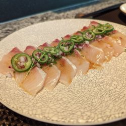 Raku - Kingfish sashimi