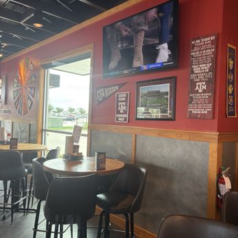 Pizza Hut - Pizza Near Me - Fort Worth, Texas Pizza Hut - Pizza Near Me - Fort Worth, Texas
