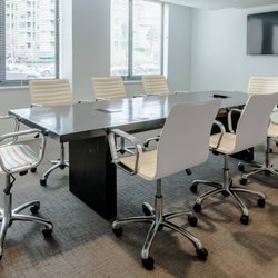 2500 Penn, a Placemakr Experience - Hotel with meeting space