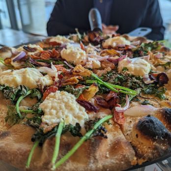 The Heights - Farmers Market pizza - Bars Near Me - Toledo, Ohio