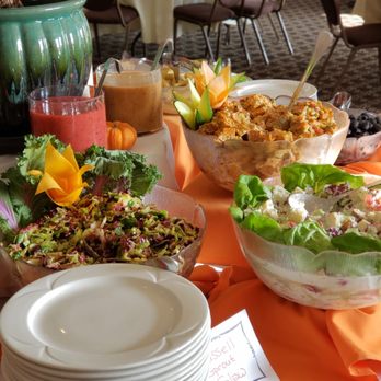 Midlothian Country Club - Salad table for Turkey Dinner. - Country Clubs Near Me - Midlothian, Illinois Midlothian Country Club - Salad table for Turkey Dinner. - Country Clubs Near Me - Midlothian, Illinois