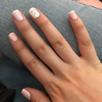 House of Nails - Nail Salons Near Me - Glendale, California