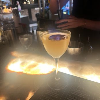 Fancy's - Star martini - Lounges Near Me - Houston, Texas