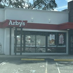 Arby's - Store front
