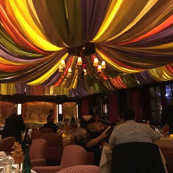 Le Cirque - main dining area - French Near Me - Las Vegas, Nevada