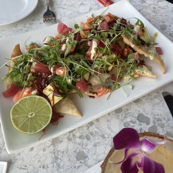 LoLa 42 - Poke "Nachos" - Sushi Bars Near Me - Boston, Massachusetts LoLa 42 - Poke "Nachos" - Sushi Bars Near Me - Boston, Massachusetts